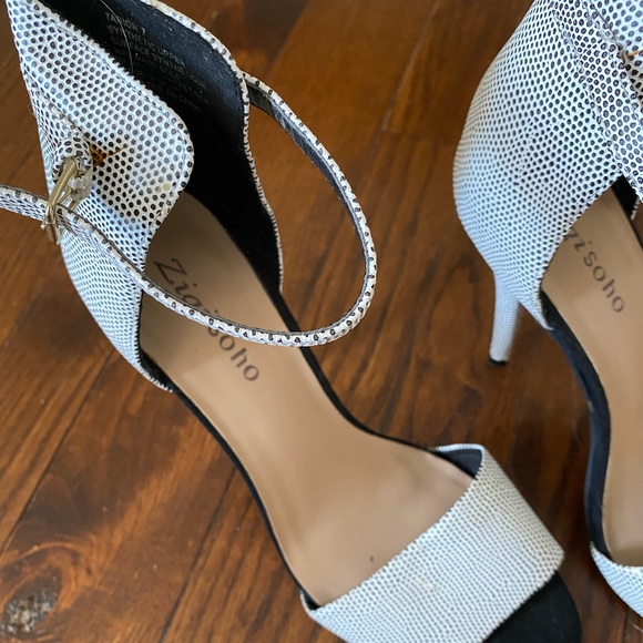Zigisoho heeled black and white sandals with ankle strap - Picture 4 of 6